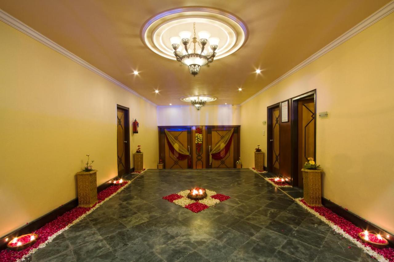 The Piccadily Hotel Lucknow