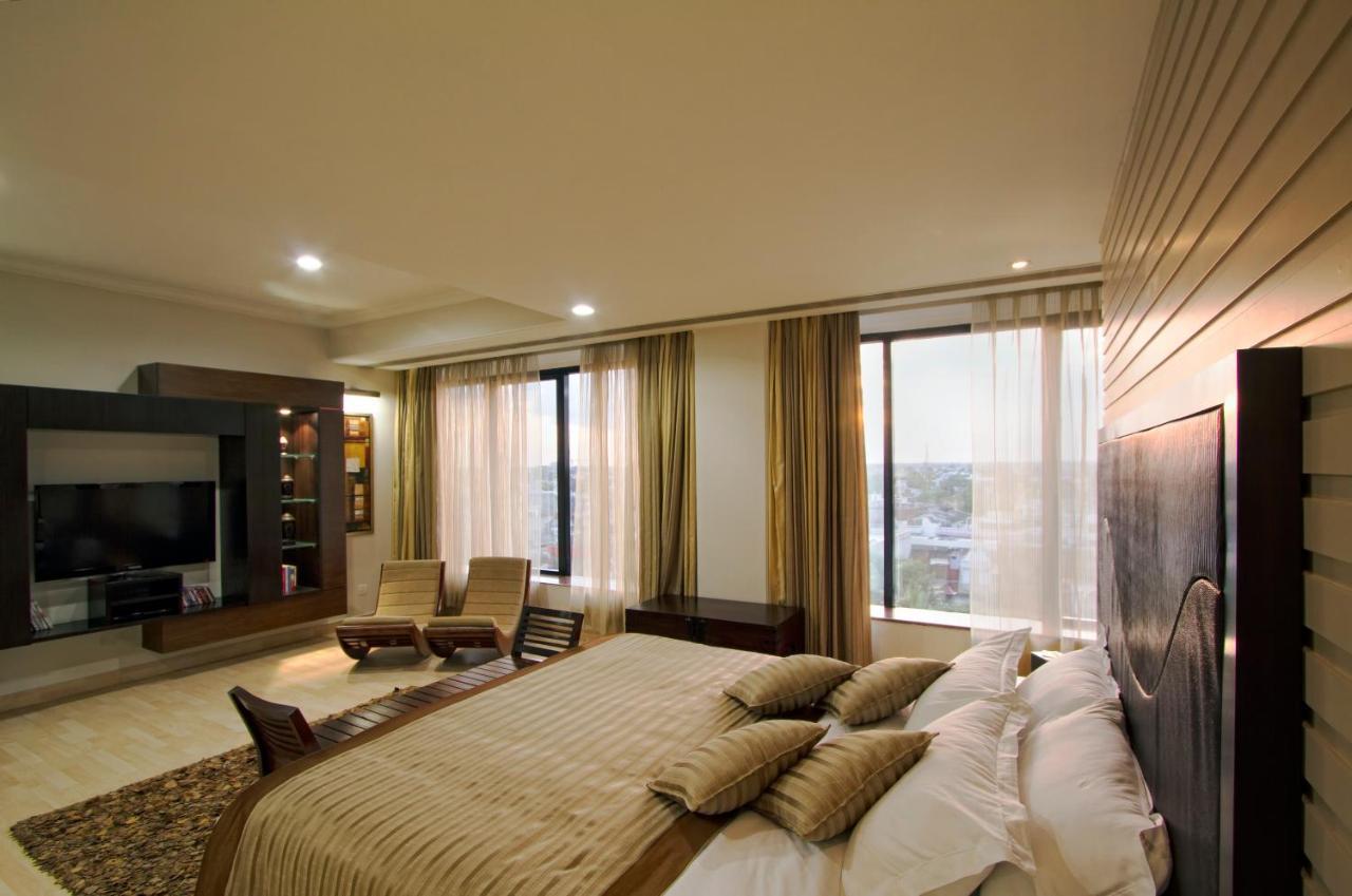 The Piccadily Hotel