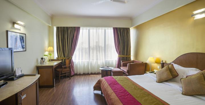 The Piccadily Hotel Lucknow