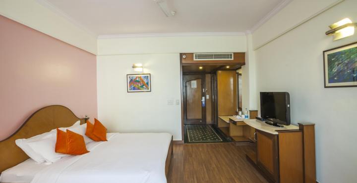 The Piccadily 5* Lucknow