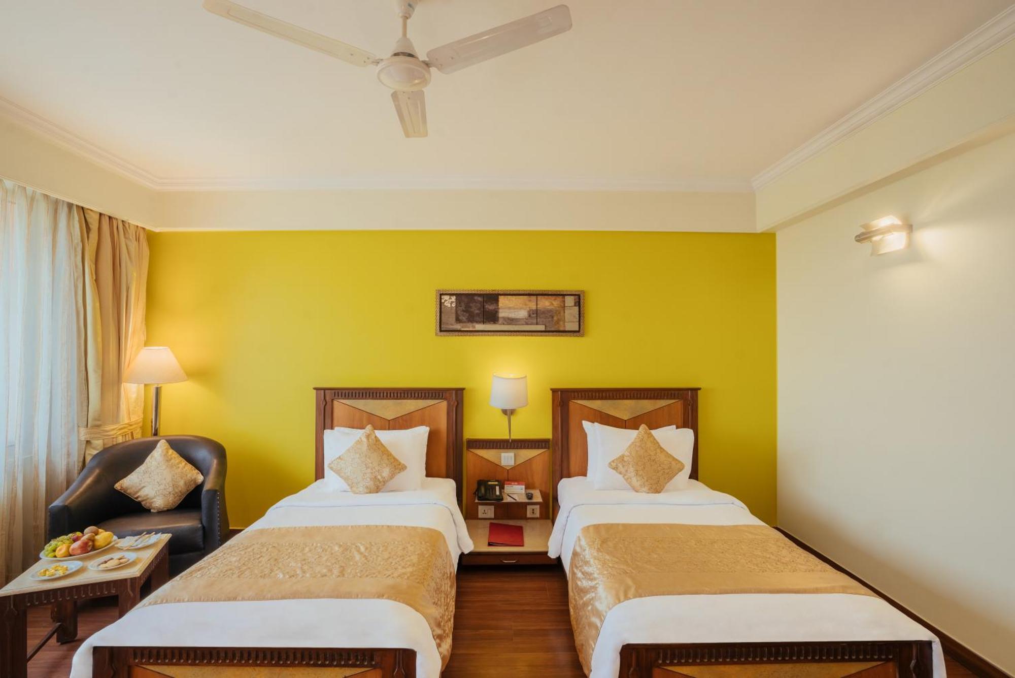 The Piccadily Hotel 5*