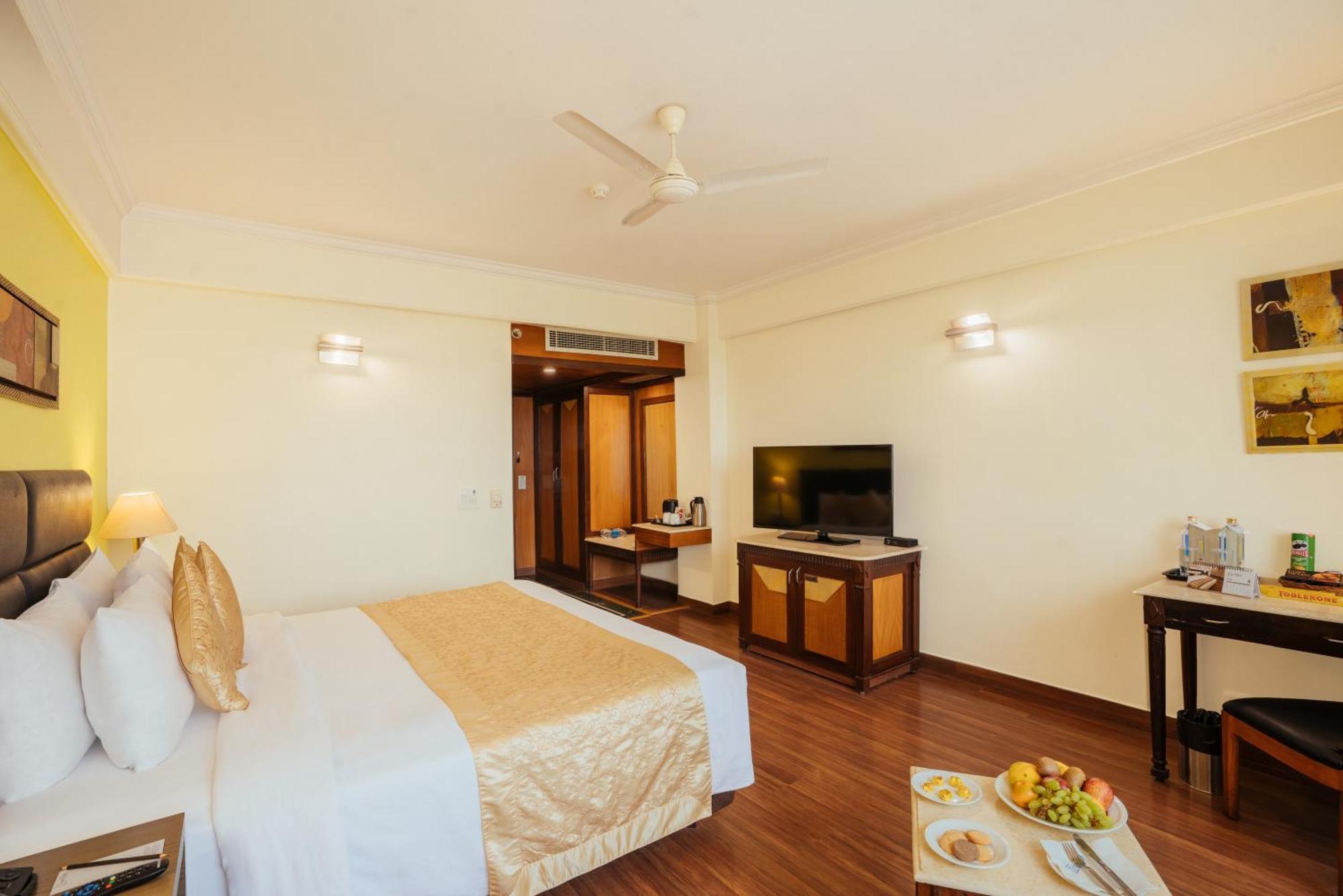 The Piccadily Hotel Lucknow